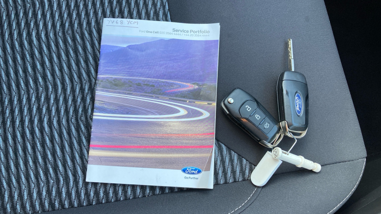 Ford KA+ 1.2 85 Zetec 5dr Petrol Hatchback